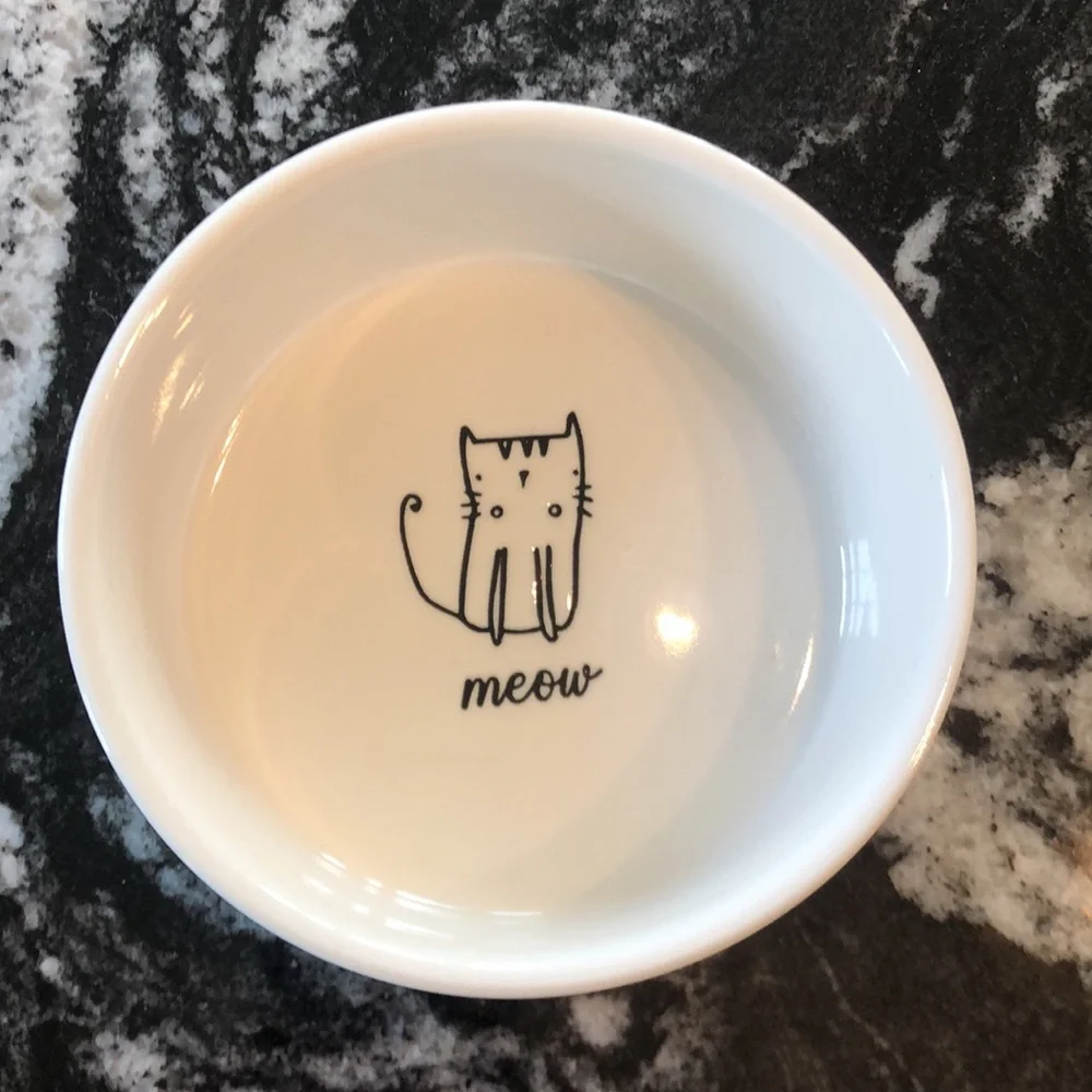 Stoneware Meow Cat Bowl size: Small